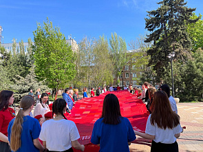 Акция «Полотно Победы» по-первомайски