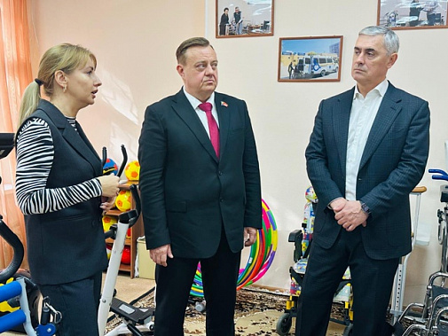 Проекты по активному долголетию получат депутатскую поддержку