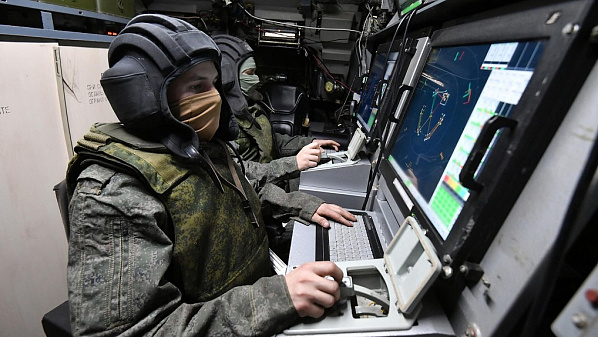 Боевая работа подразделения ПВО. Источник фото: РИА 