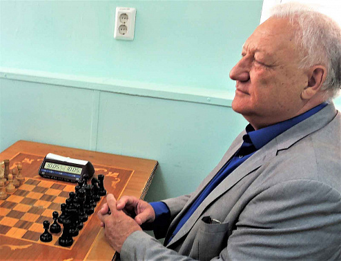 Международный гроссмейстер Николай Пушков (Азов)