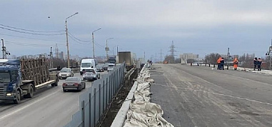В Ростове автобусы пустят по новым схемам из-за закрытия моста на Малиновского