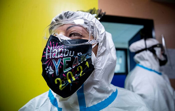 Хроники коронавируса: планета прививается, в России спад, на Дону рухнул охват тестированием