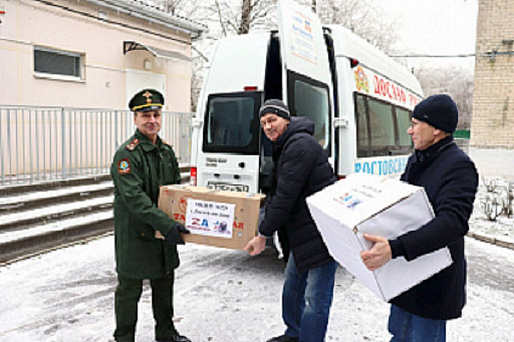 Донское отделение ДОСААФ и его партнеры готовят для бойцов СВО новогодние подарки